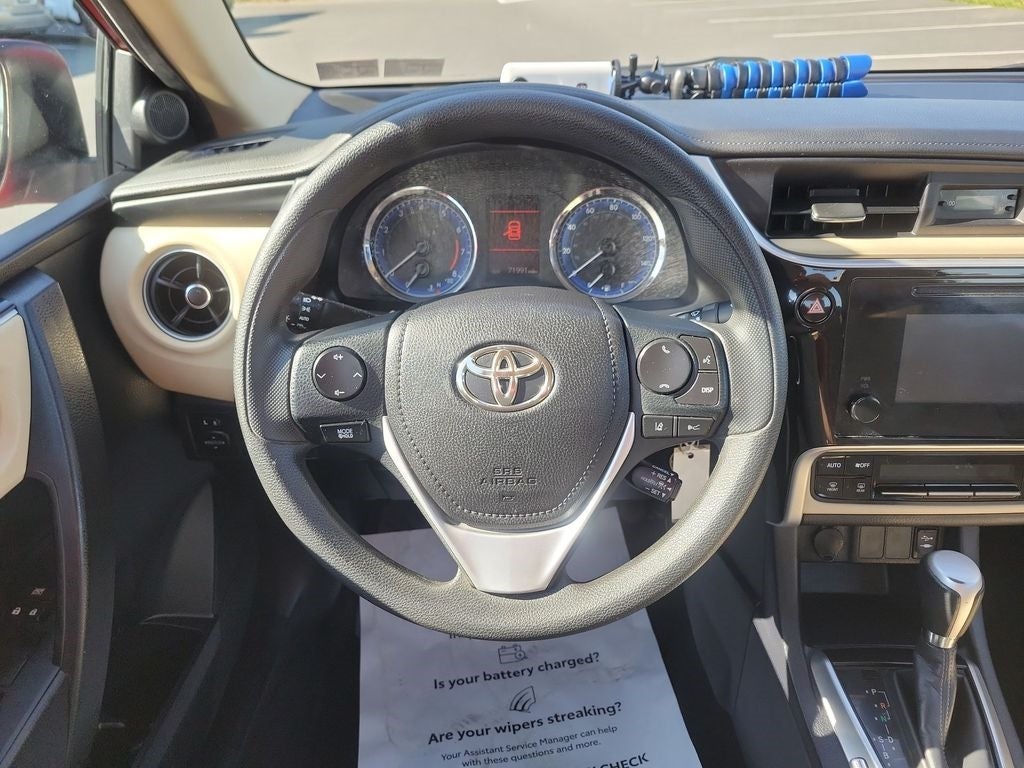 2017 Toyota COROLLA LE